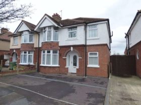 4&nbsp;Bedroom&nbsp;Semi-Detac...